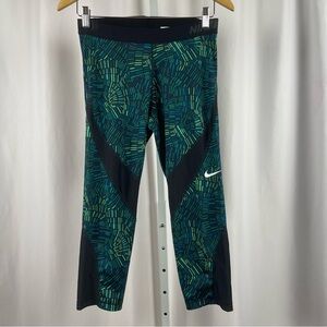 Nike Pro Dri-FIT Large Crop Leggings Running Jewel Tone Abstract Summer Workout